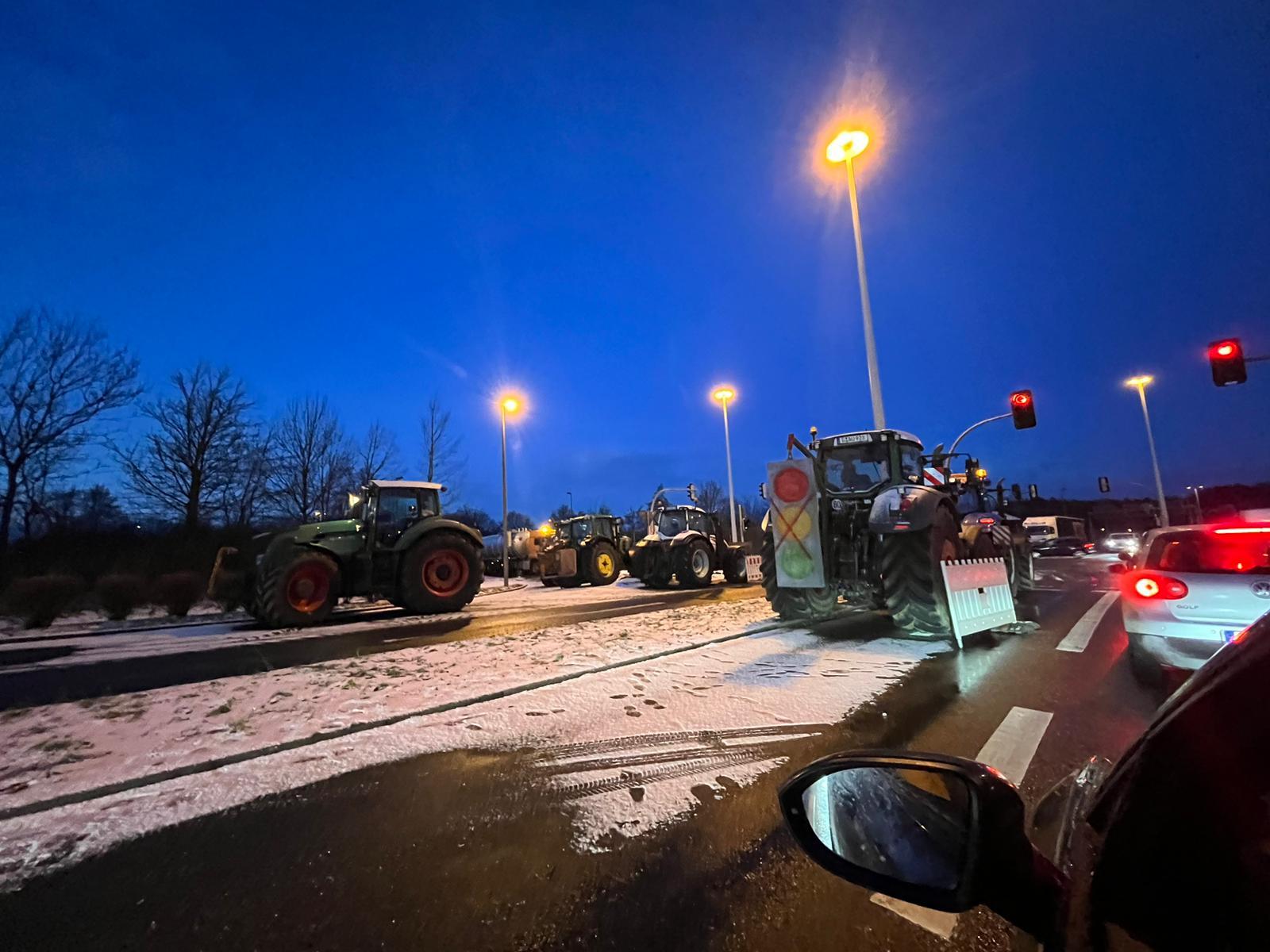 Bauernproteste an einer Kreuzung in Gera Leumnitz