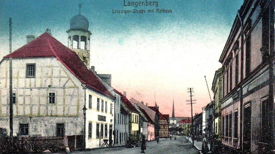 alte Postkarte Leipziger Straße mit Rathaus