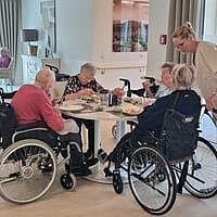 Wanzar betreut Senioren 2. © Stadt Gera
