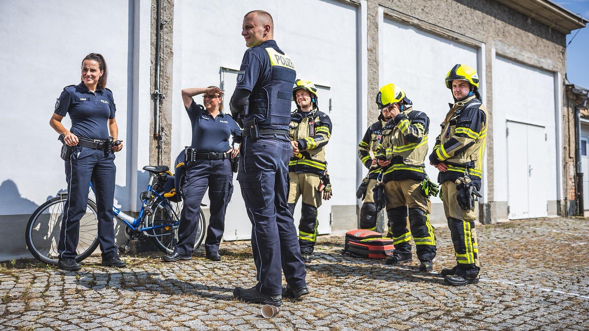 undefined. © Amt für Brand- und Katastrophenschutz. © Amt für Brand- und Katastrophenschutz