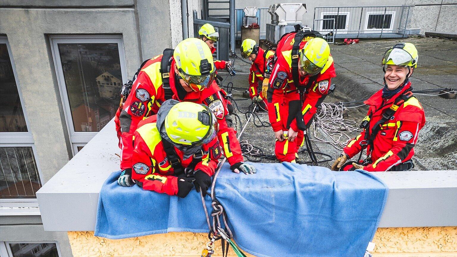 undefined. © Amt für Brand- und Katastrophenschutz. © Amt für Brand- und Katastrophenschutz