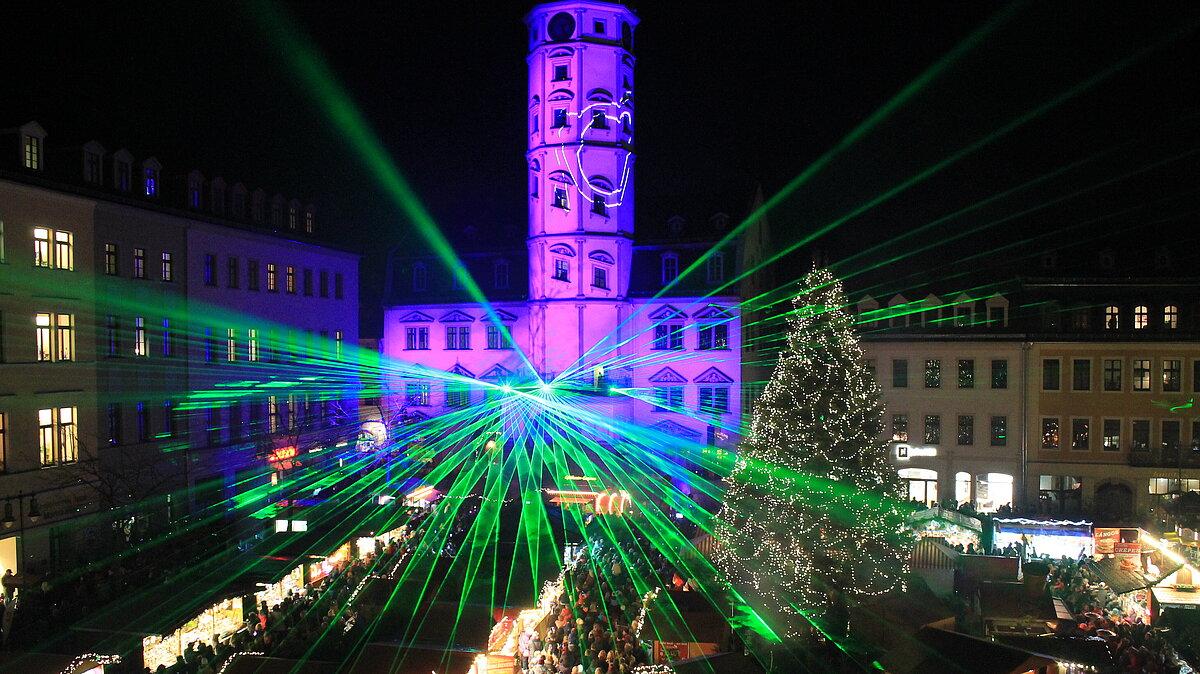 Lasershow auf dem Geraer Märchenmarkt. © Stadt Gera
