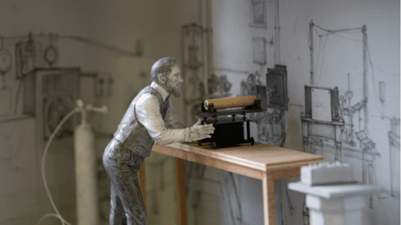 In unserem Bild zeigt das Deutsche Museum München in einem detailgetreu nachgebildeten Szenorama Otto Lummer in seinem Berliner Labor in der Physikalisch-Technischen Reichsanstalt (PTR), vor ihm der schwarze Körper.. © Deutsches Museum München