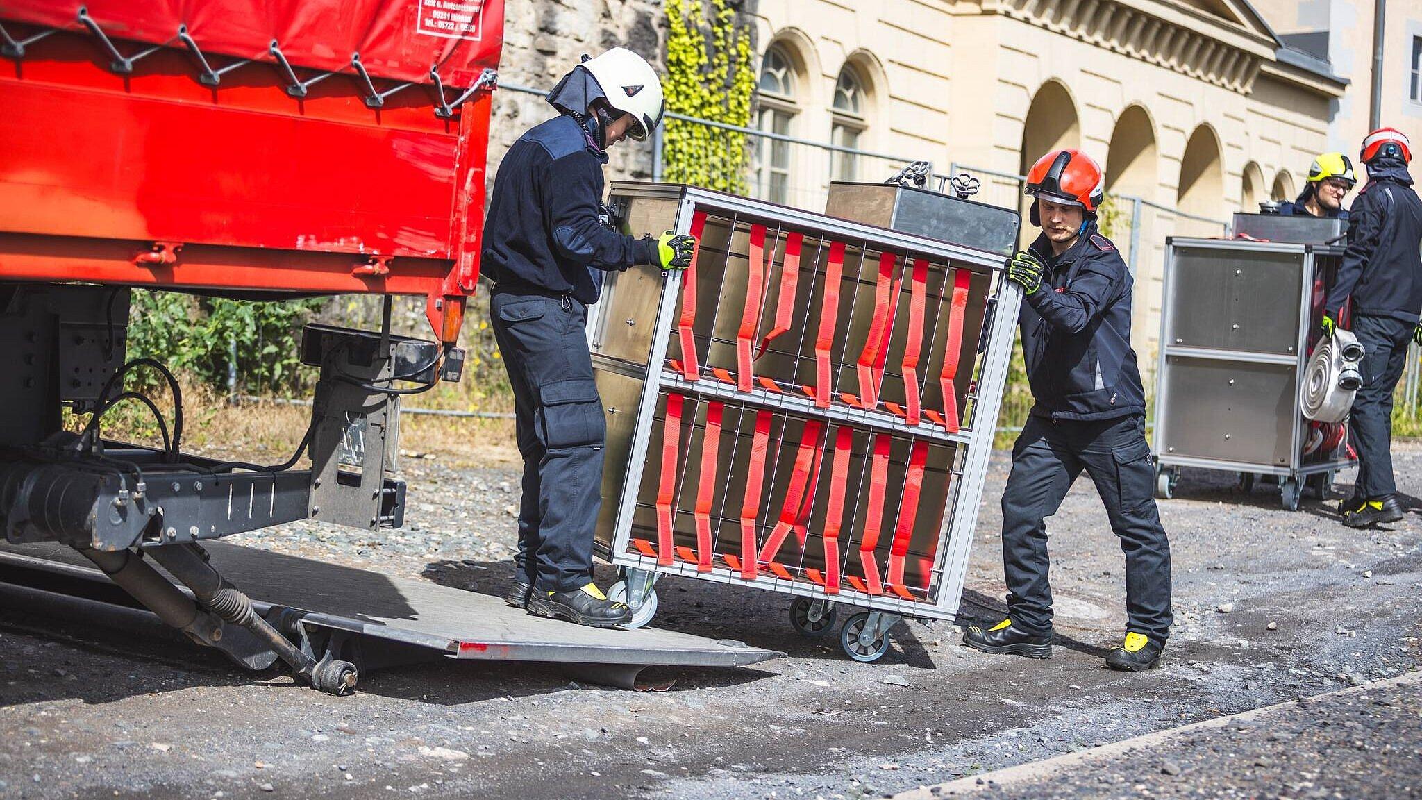undefined. © Amt für Brand- und Katastrophenschutz. © Amt für Brand- und Katastrophenschutz