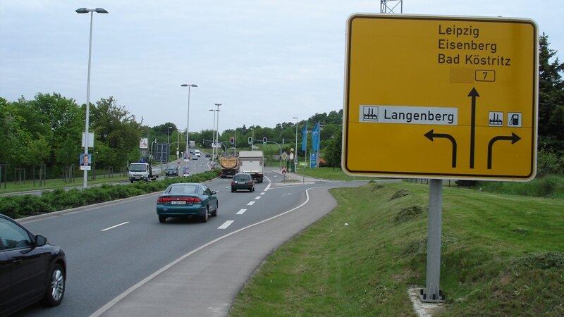 Richtungswegweiser Bundestraße. © Stadt Gera