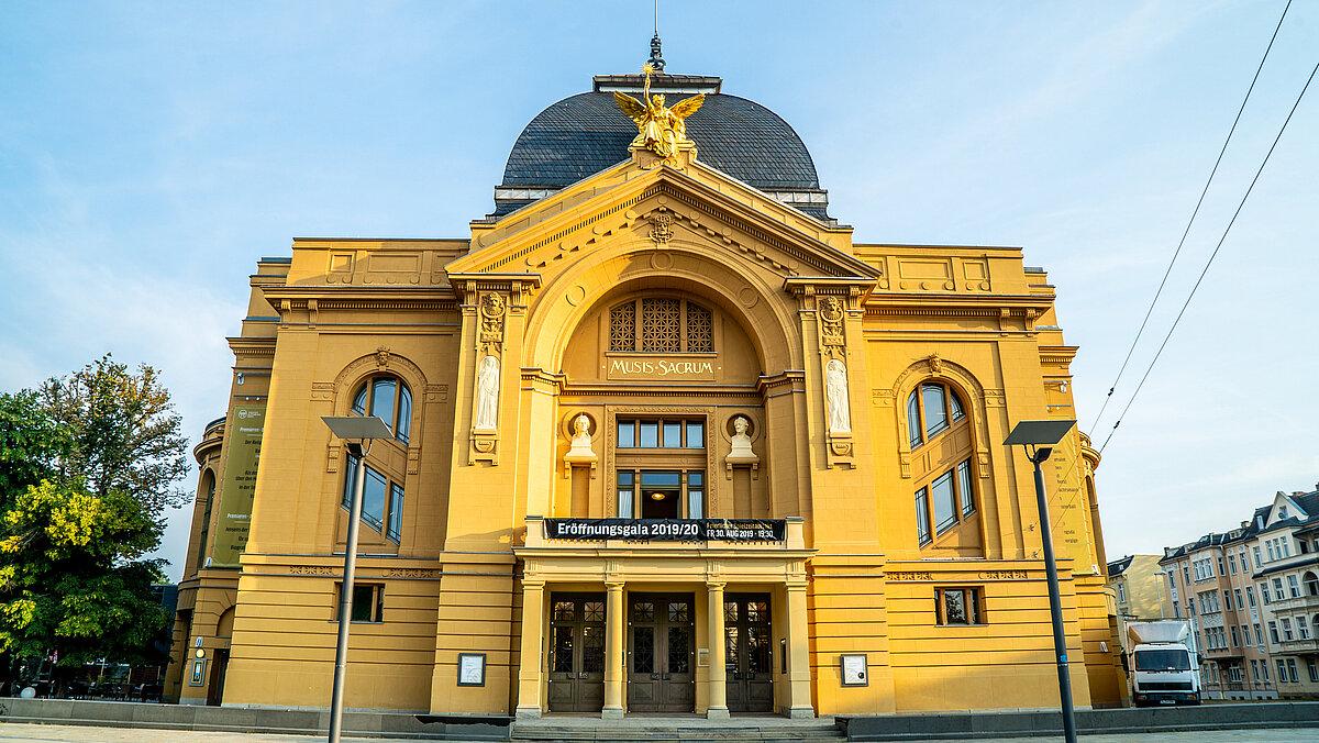 Das Theater befindet sich am nördlichen Ende des Küchengartens.. © David Hoffmann