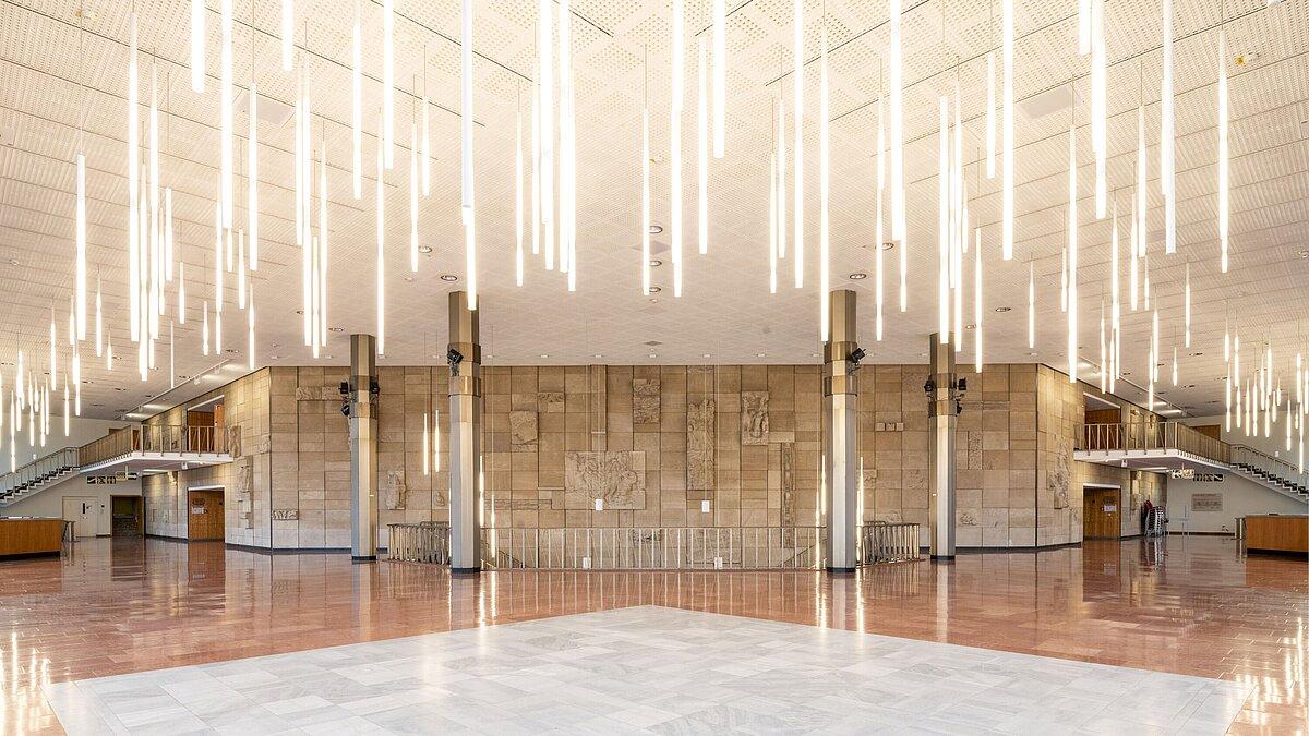 Foyer II im Kultur- und Kongresszentrum. © Thomas Müller