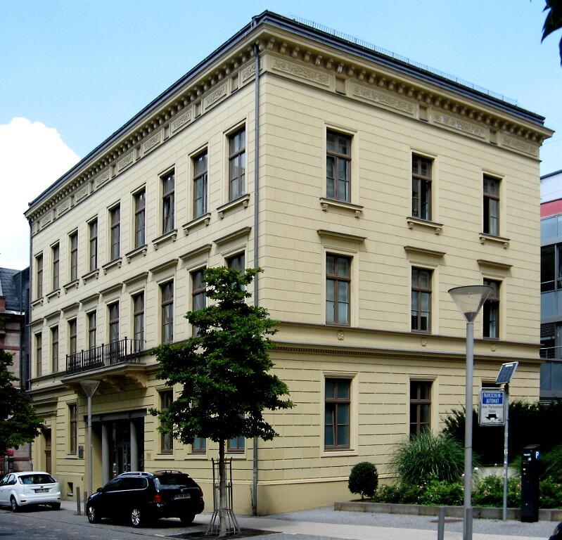 Straßenansicht des Gebäudes in der Schloßstraße 24. © Stadt Gera