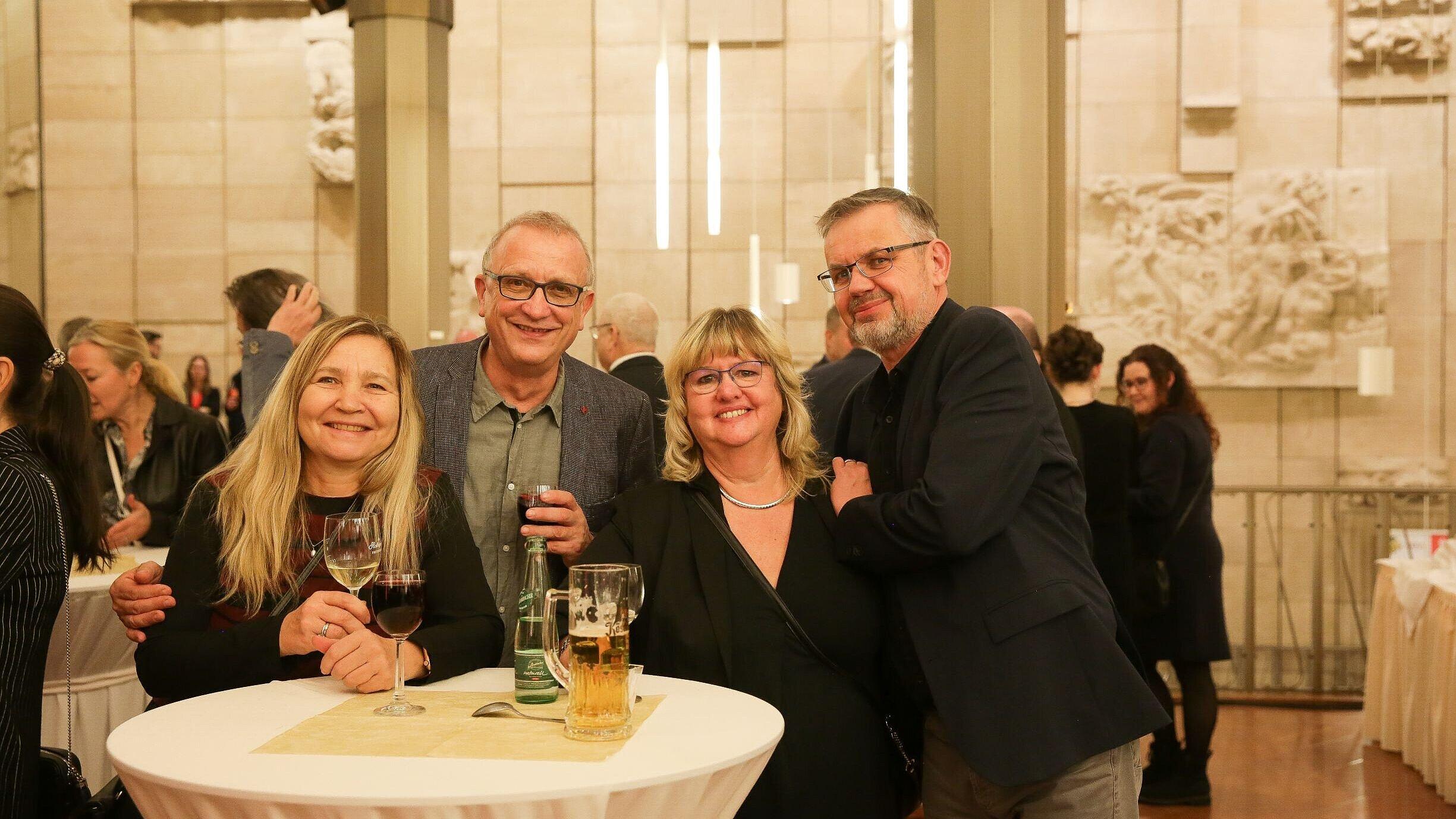 undefined. © Sandra Albert. © Sandra Albert