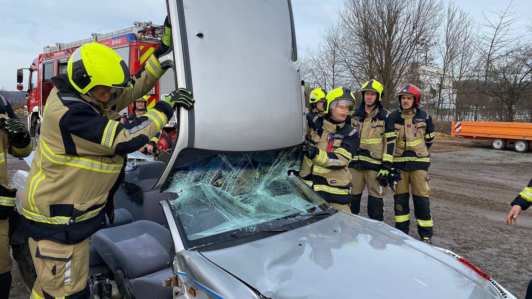 undefined. © Amt für Brand- und Katastrophenschutz. © Amt für Brand- und Katastrophenschutz