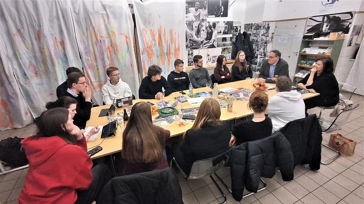 Jugendrat und Stadtverwaltung im Dialog. © Stadtverwaltung Gera