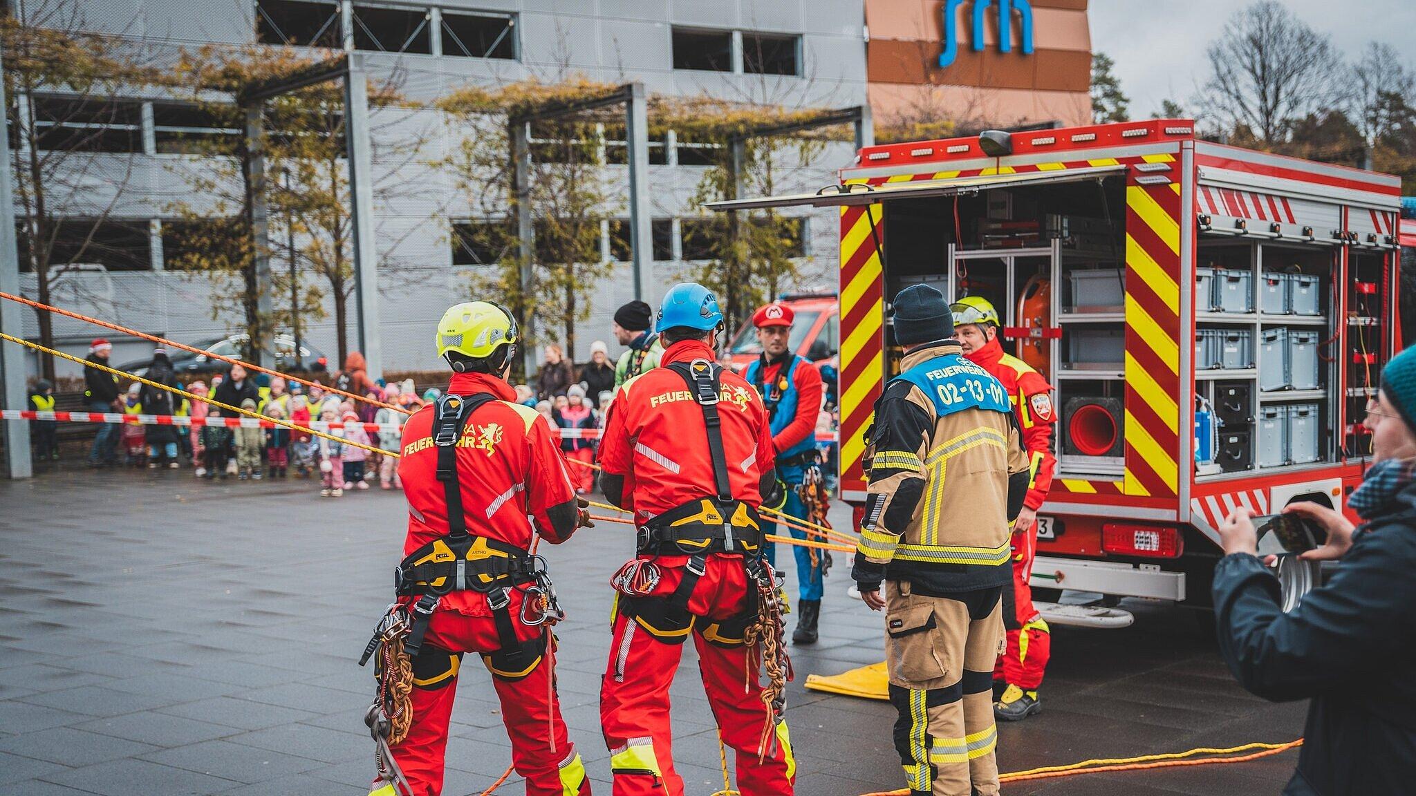 undefined. © Amt für Brand- und Katastrophenschutz. © Amt für Brand- und Katastrophenschutz