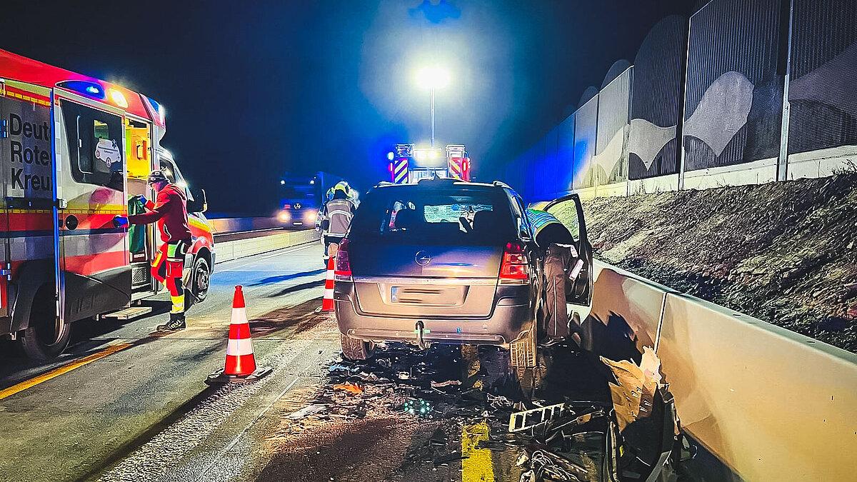 Verkehrsunfall auf einer Autobahn. © Amt für Brand- und Katastrophenschutz