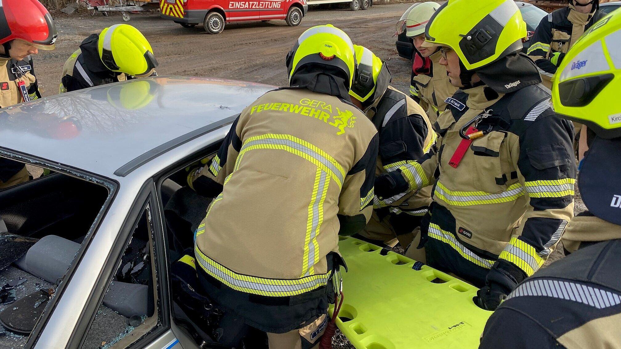 undefined. © Amt für Brand- und Katastrophenschutz. © Amt für Brand- und Katastrophenschutz