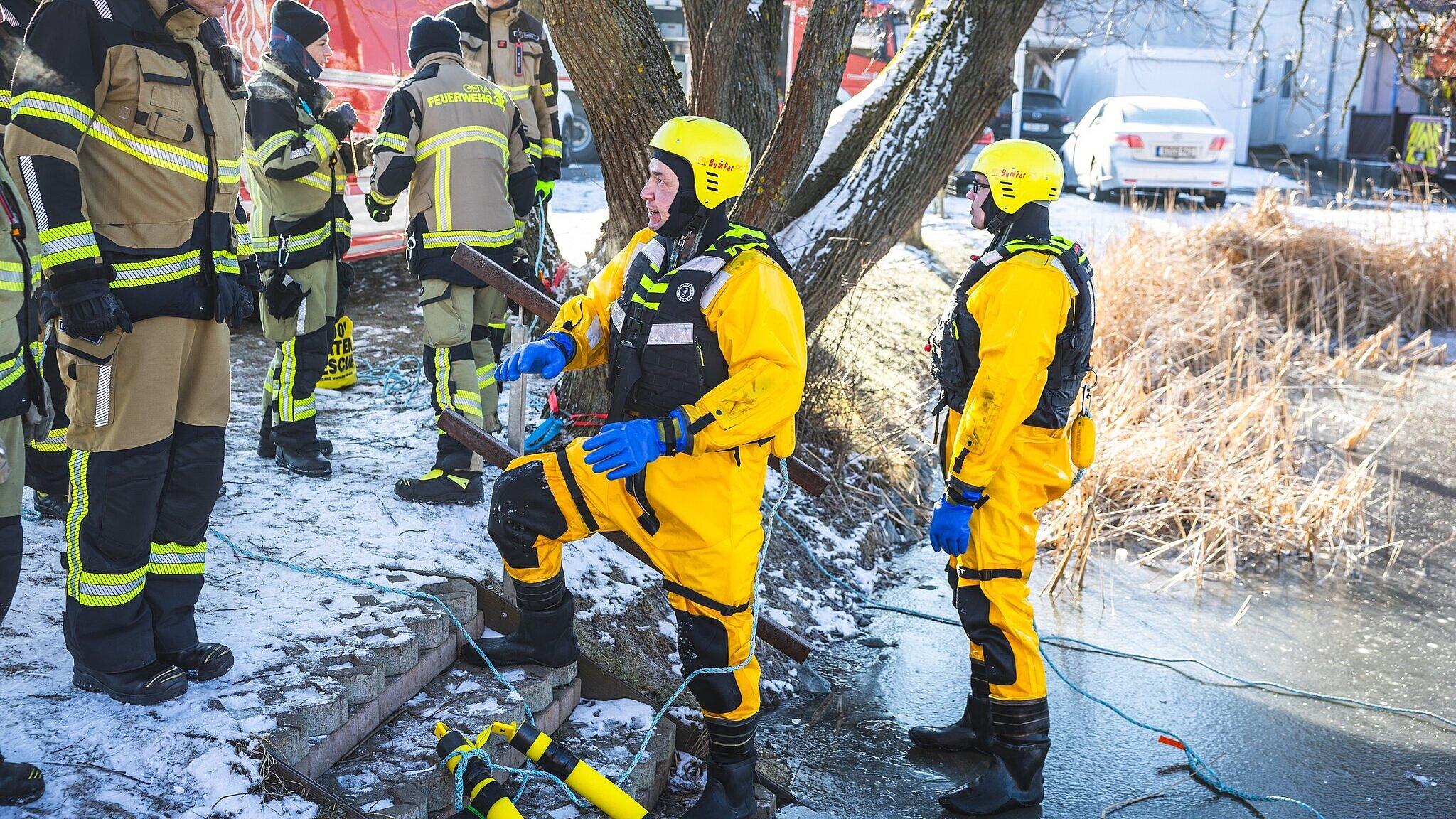 undefined. © Amt für Brand- und Katastrophenschutz. © Amt für Brand- und Katastrophenschutz