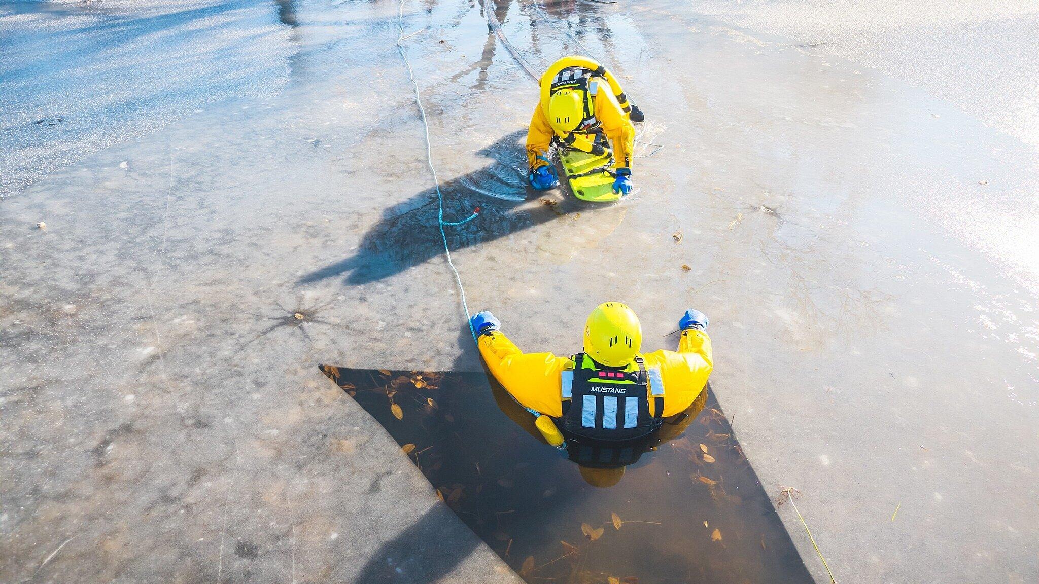 undefined. © Amt für Brand- und Katastrophenschutz. © Amt für Brand- und Katastrophenschutz