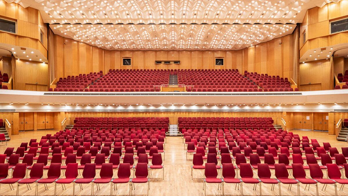 Der große Saal des Kultur- und Kongresszentrums ohne Zuschauer.. © Stadt Gera