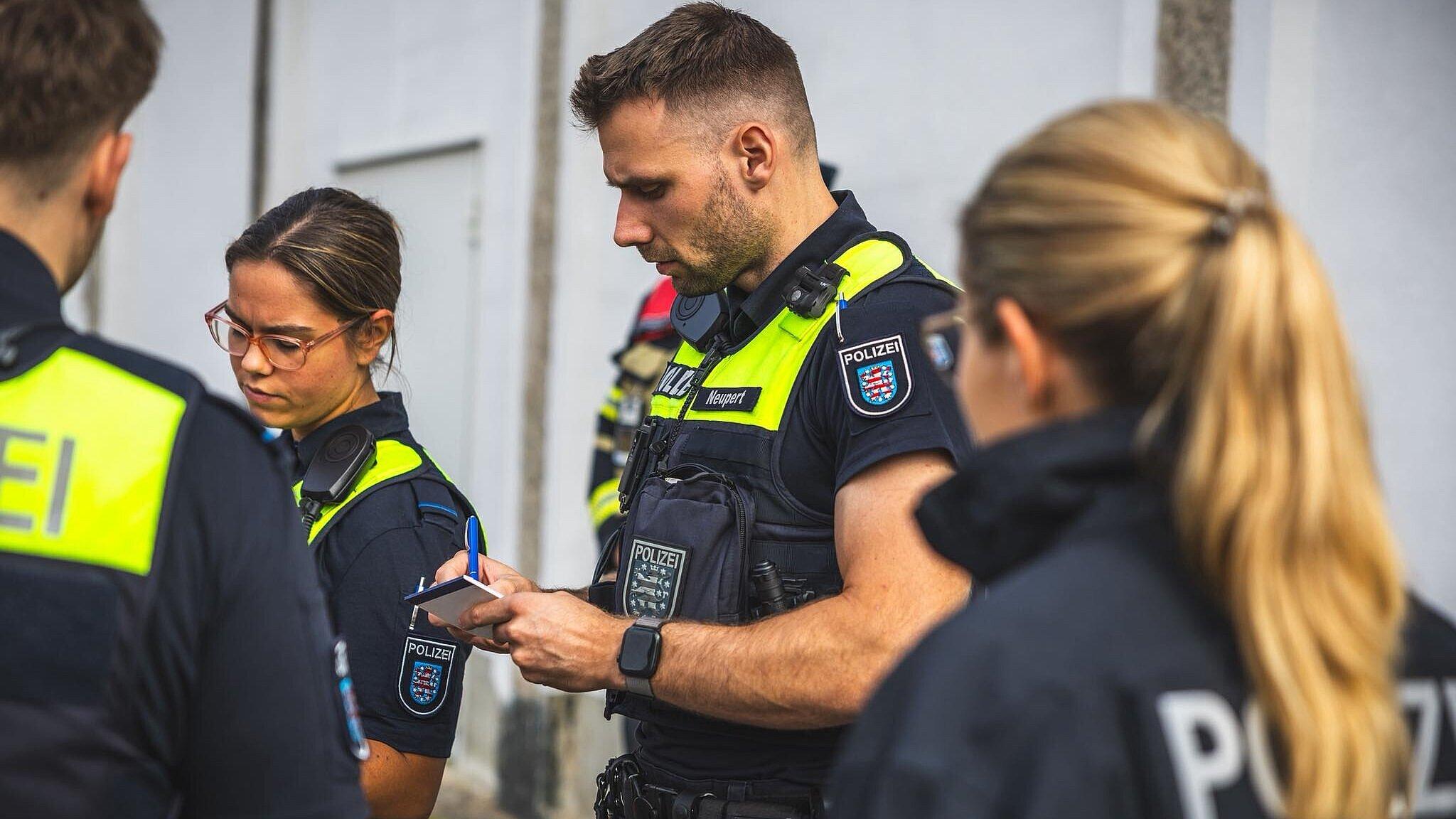 undefined. © Amt für Brand- und Katastrophenschutz. © Amt für Brand- und Katastrophenschutz