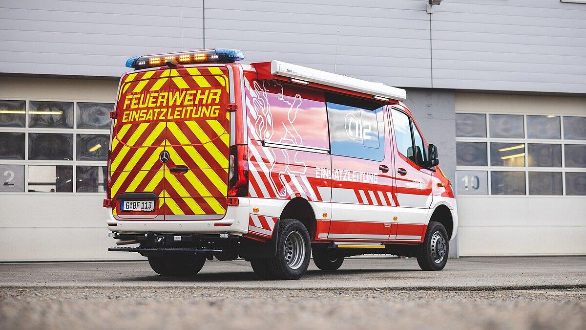 Einsatzleitungsfahrzeug von hinten. © Amt für Brand- und Katastrophenschutz