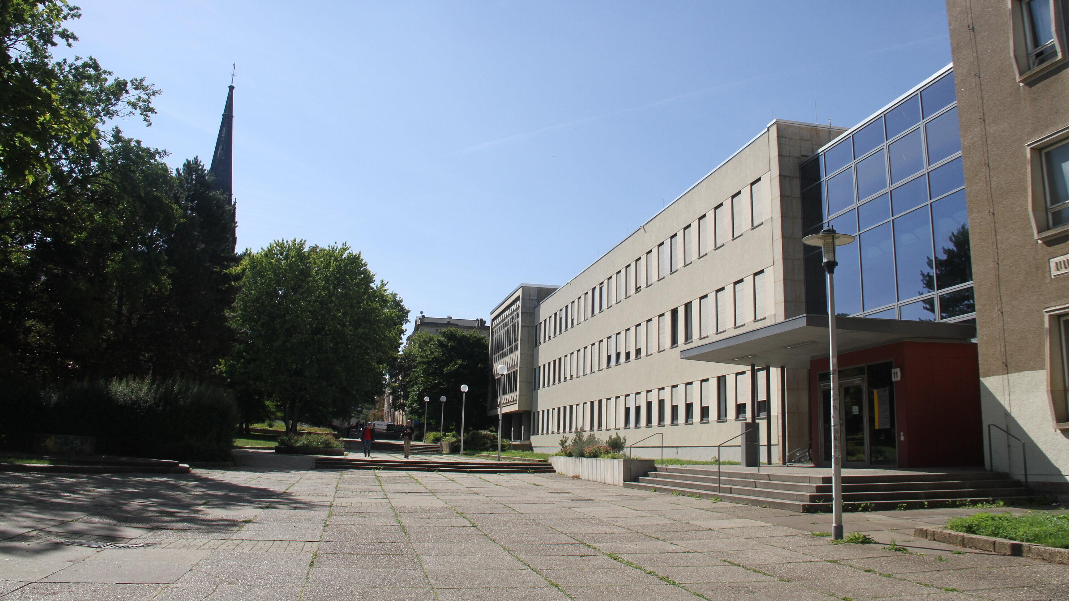 Das Baudezernat in der Amthorstraße 11