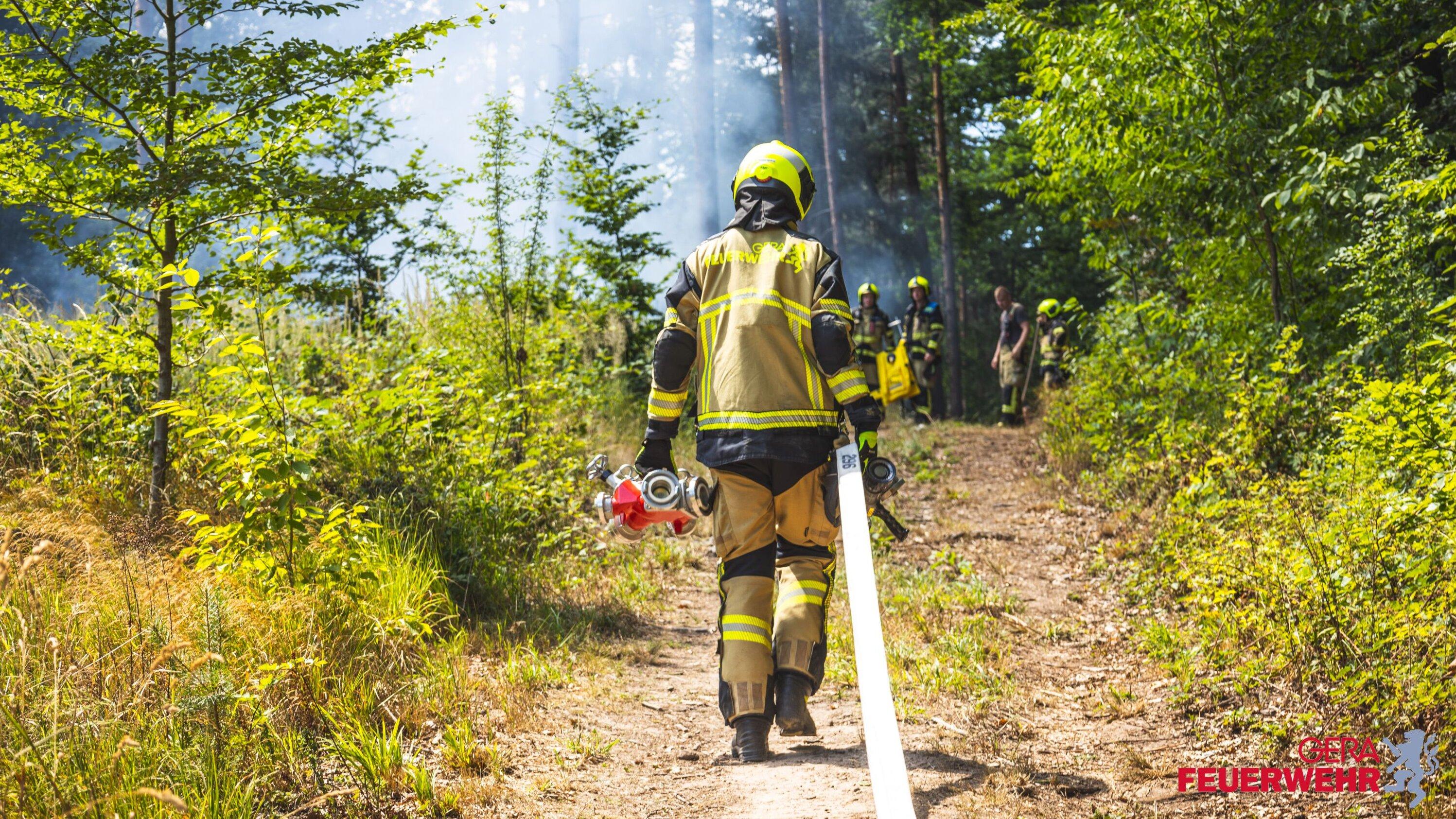 undefined. © Feuerwehr Gera. © Feuerwehr Gera