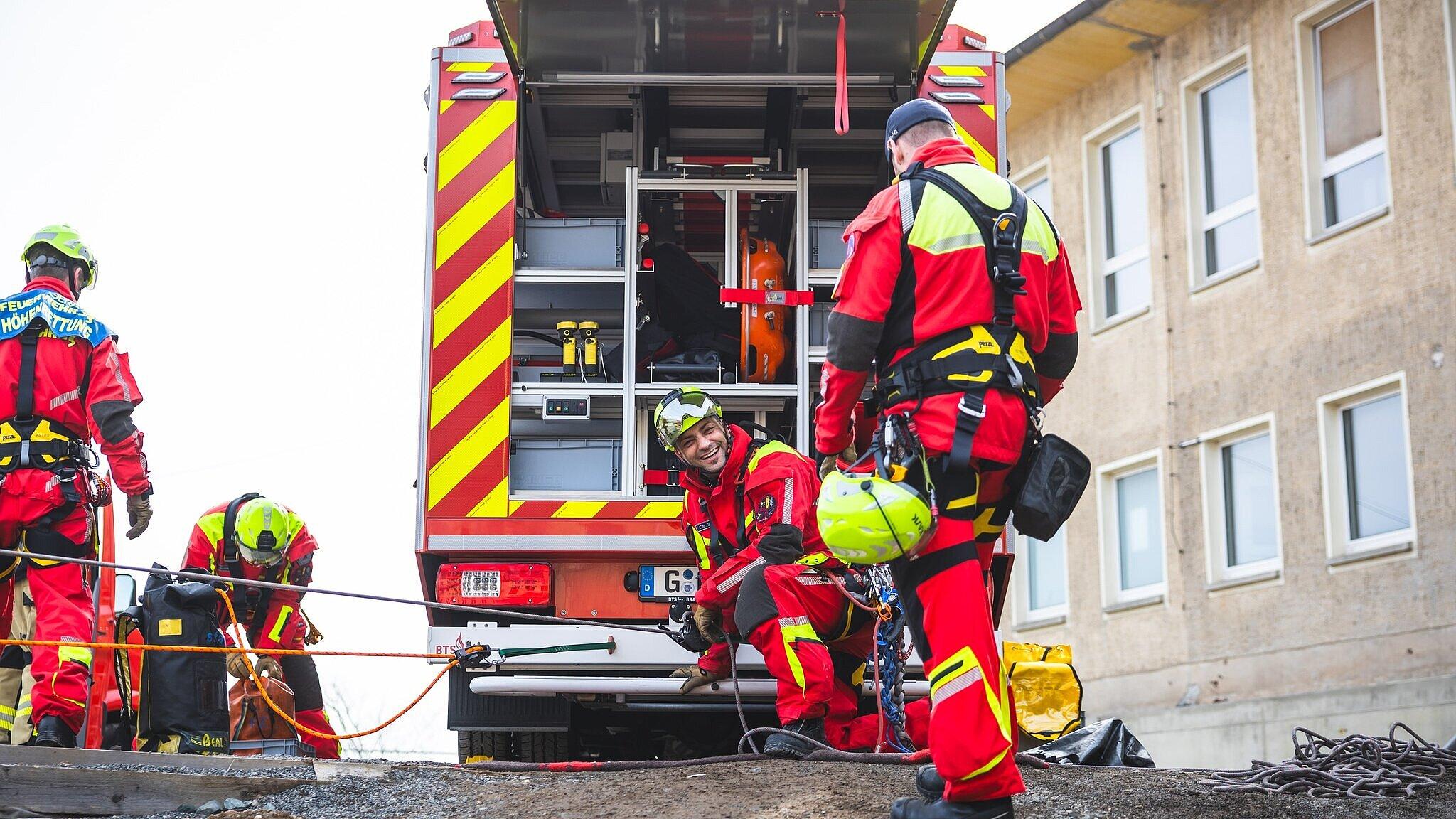 undefined. © Amt für Brand- und Katastrophenschutz. © Amt für Brand- und Katastrophenschutz