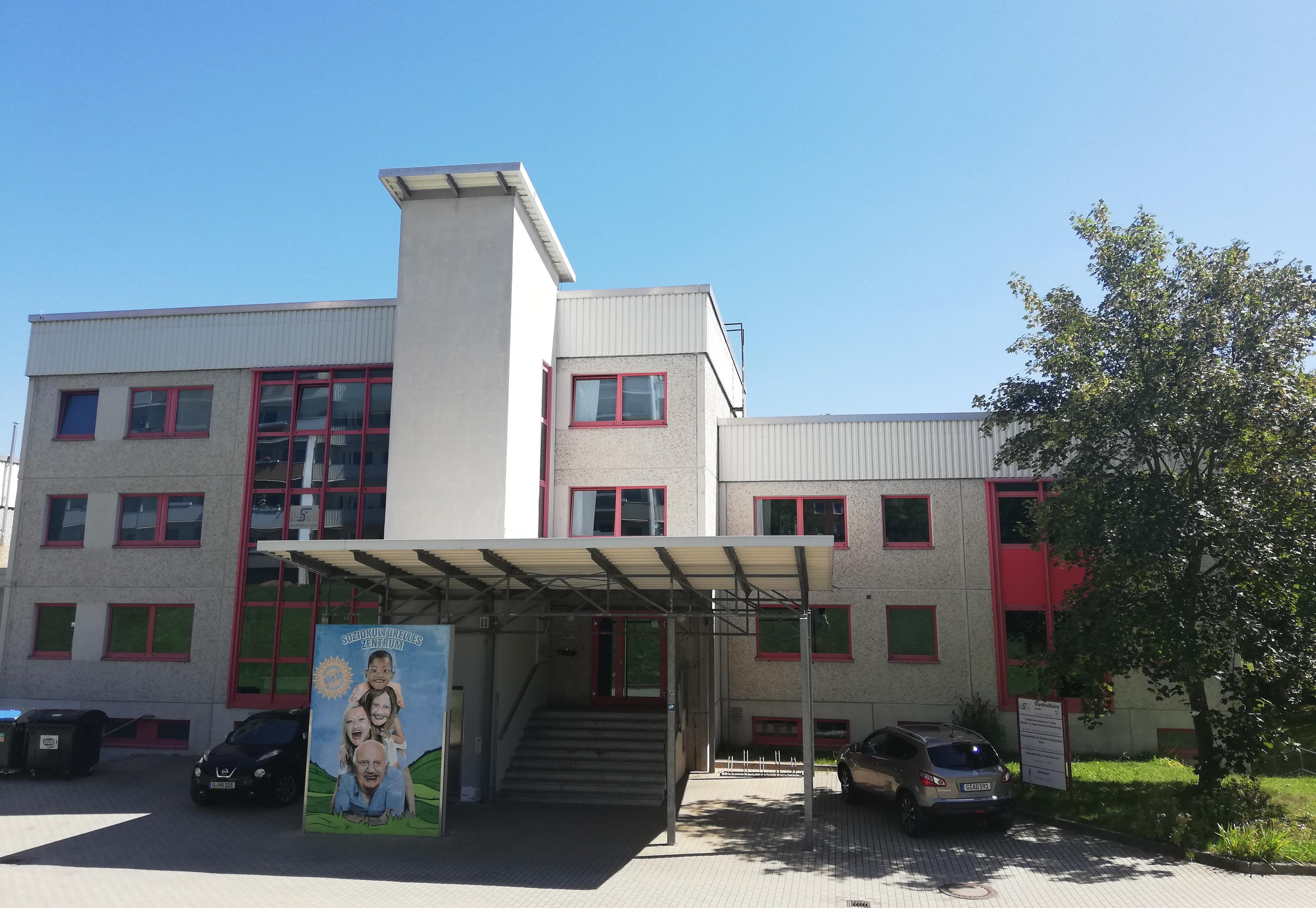 Frontalansicht des Stadtteilbüros in Lusan. © Stadt Gera
