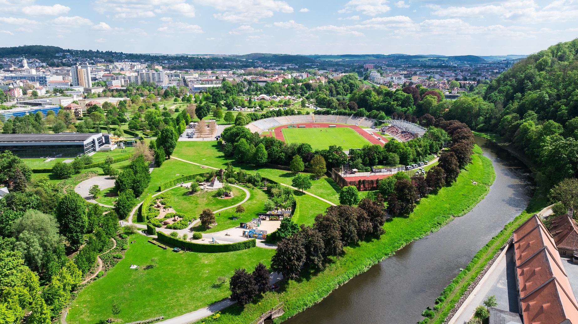 Eine Luftaufnahme vom Hofwiesenpark.. © Stadt Gera