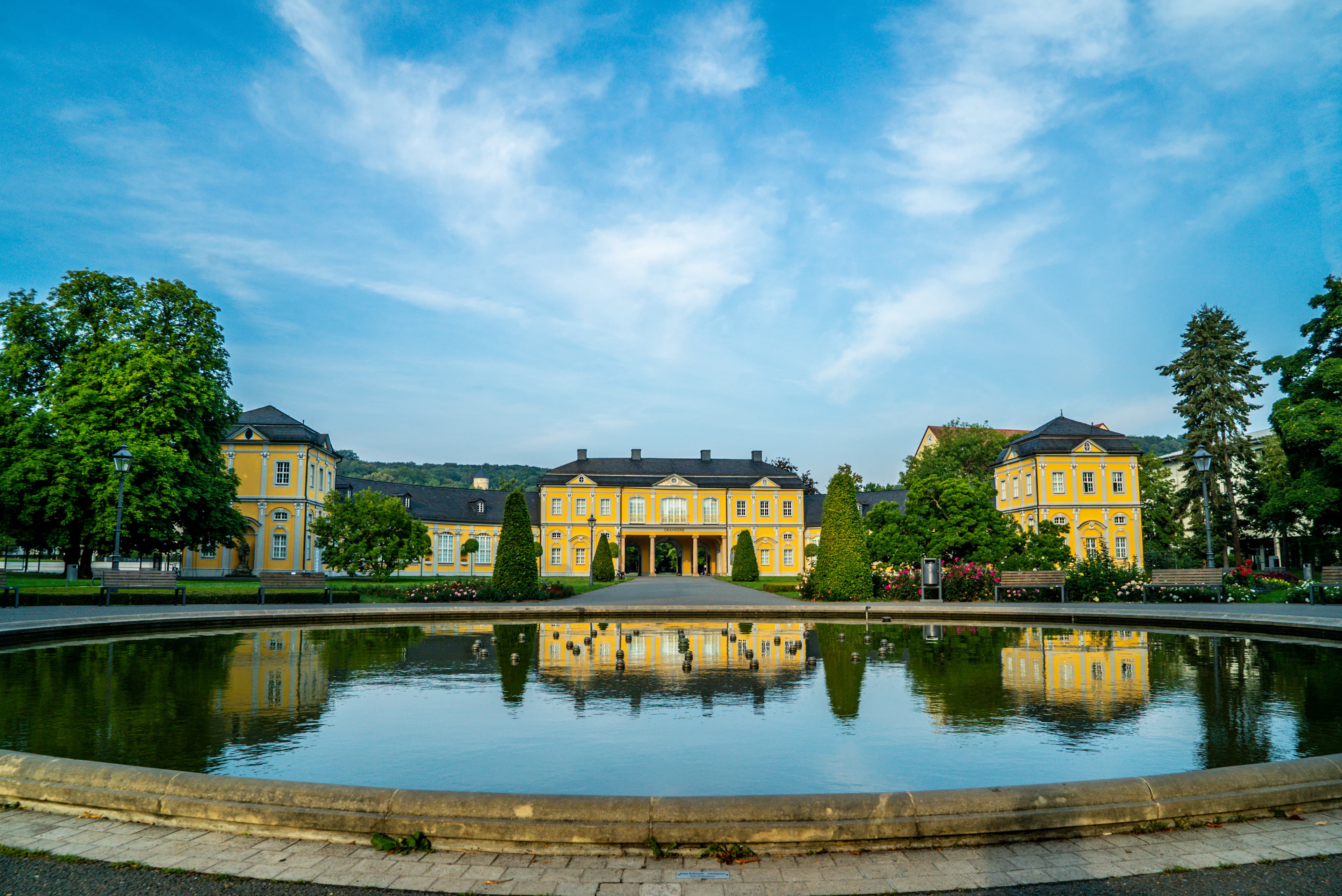 Orangerie mit Küchengarten und Brunnen.. © David Hoffmann