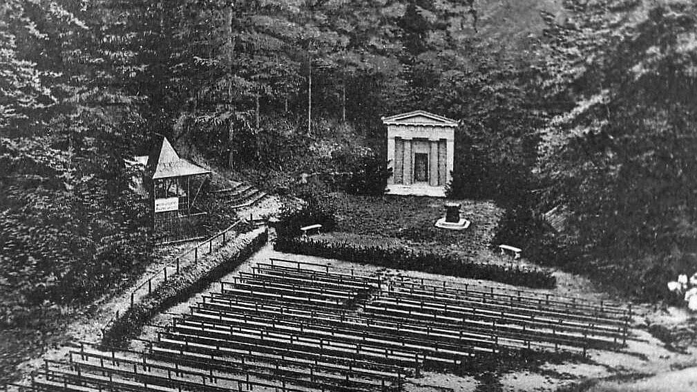 . © Reußisches Waldtheater Heldendank_Bernd Rotter