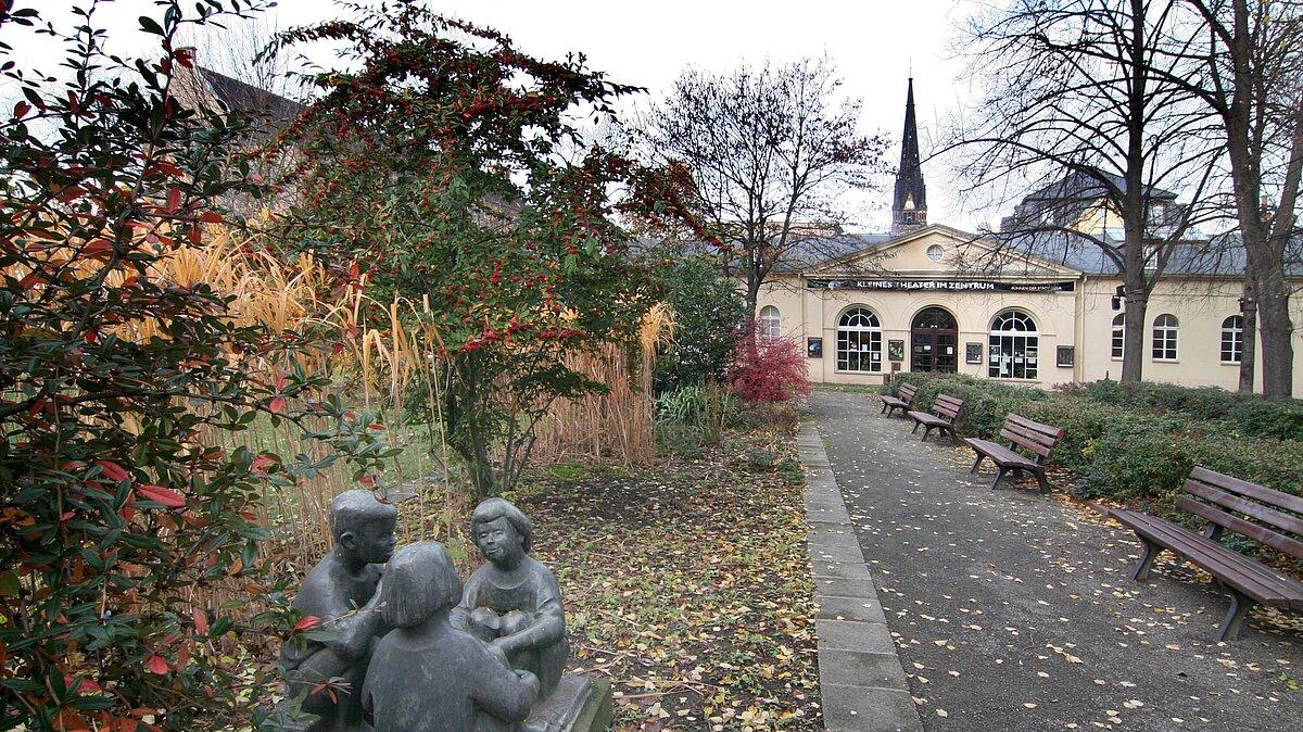 Bild der Grünanlage des Gustav Henning Platz. © Stadt Gera