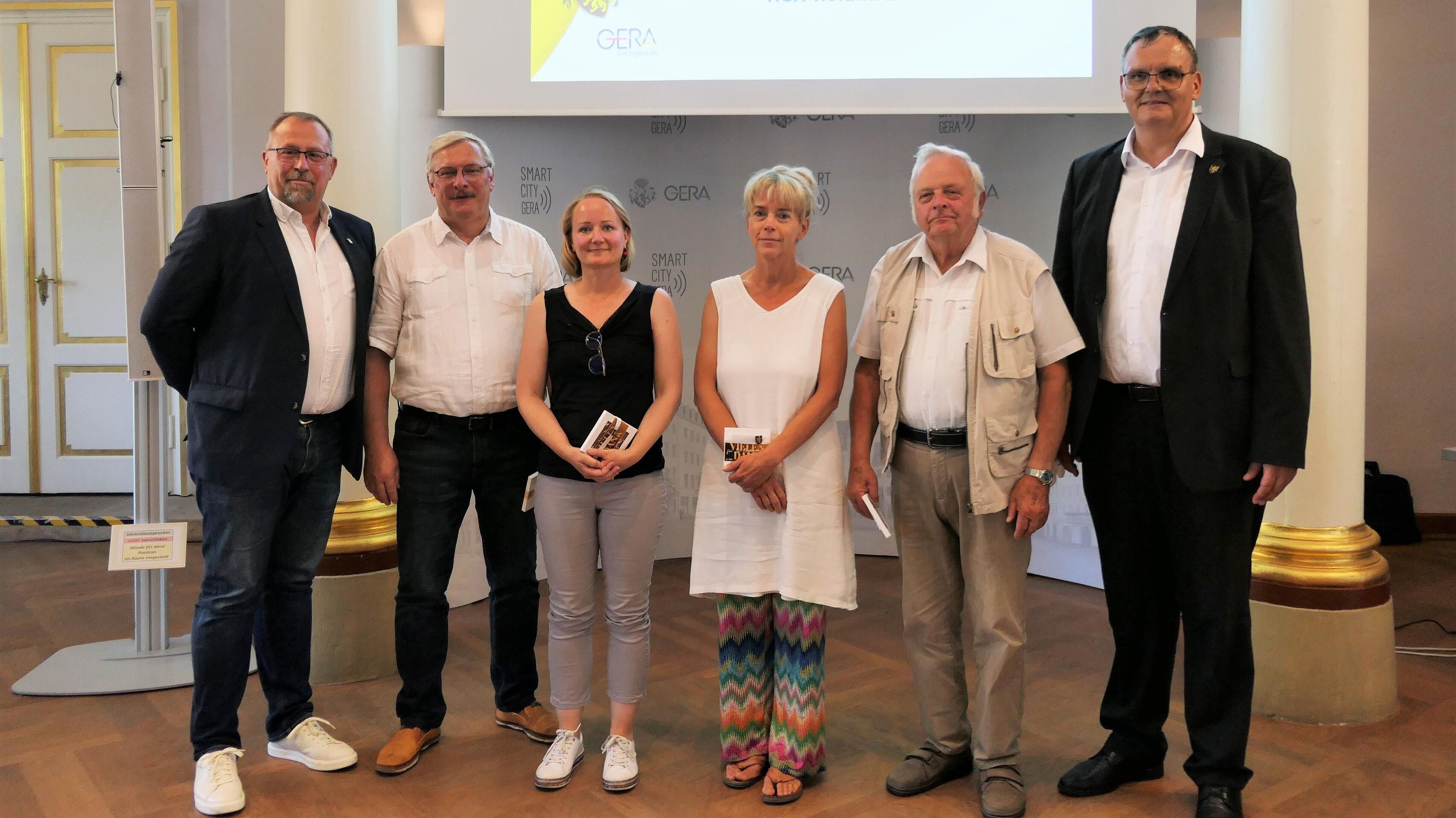 Oberbürgermeister Kurt Dannenberg und die Mitglieder des Ortsteilrats Milbitz/ Thieschitz/ Rubitz.. © Stadt Gera