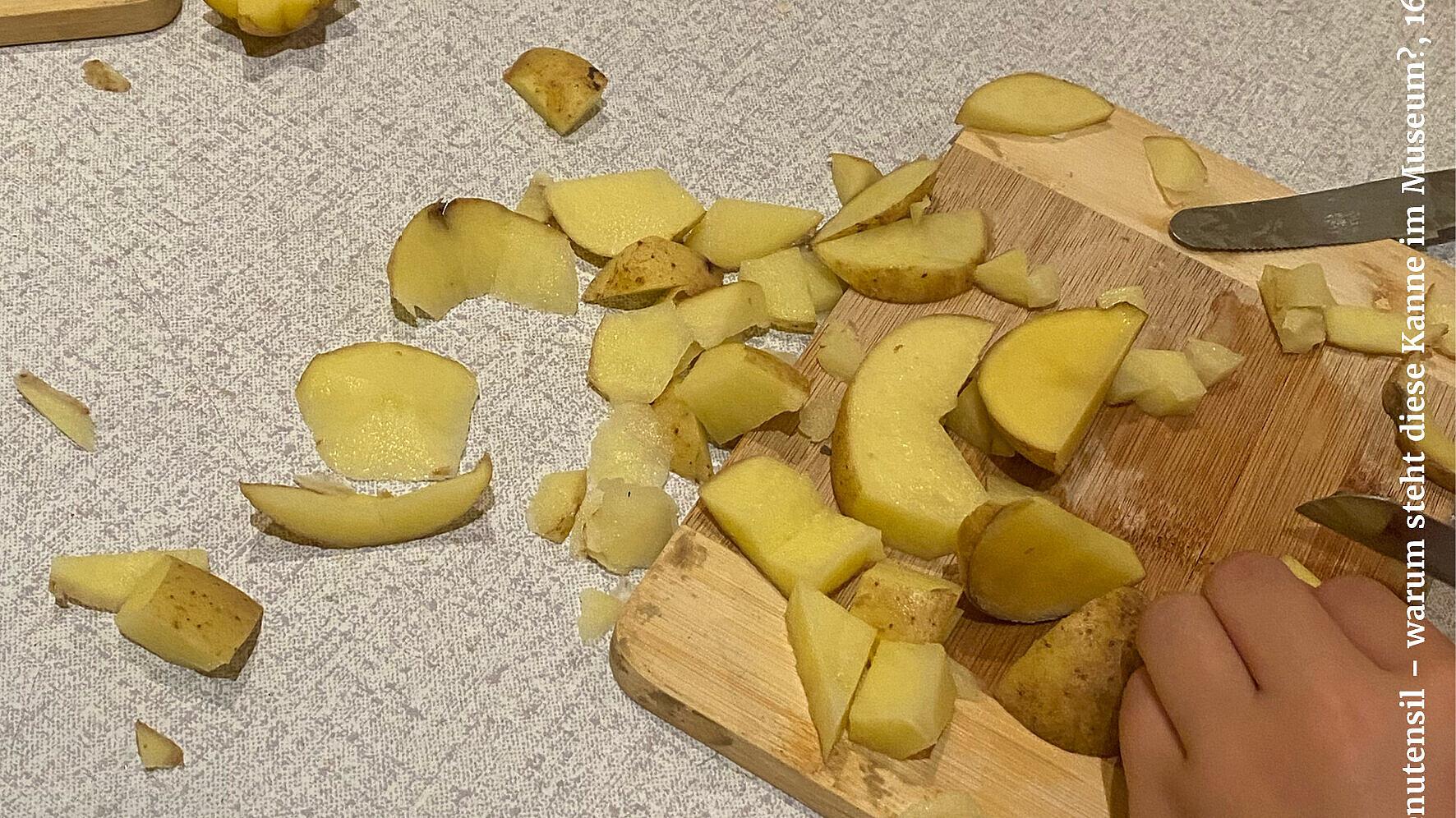 undefined. © VuS. © VuS