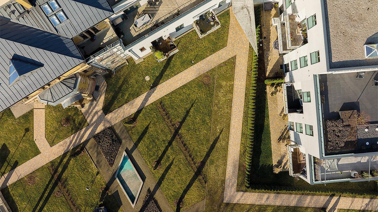 undefined. © https://cuatrocerodesign.com. © https://cuatrocerodesign.com