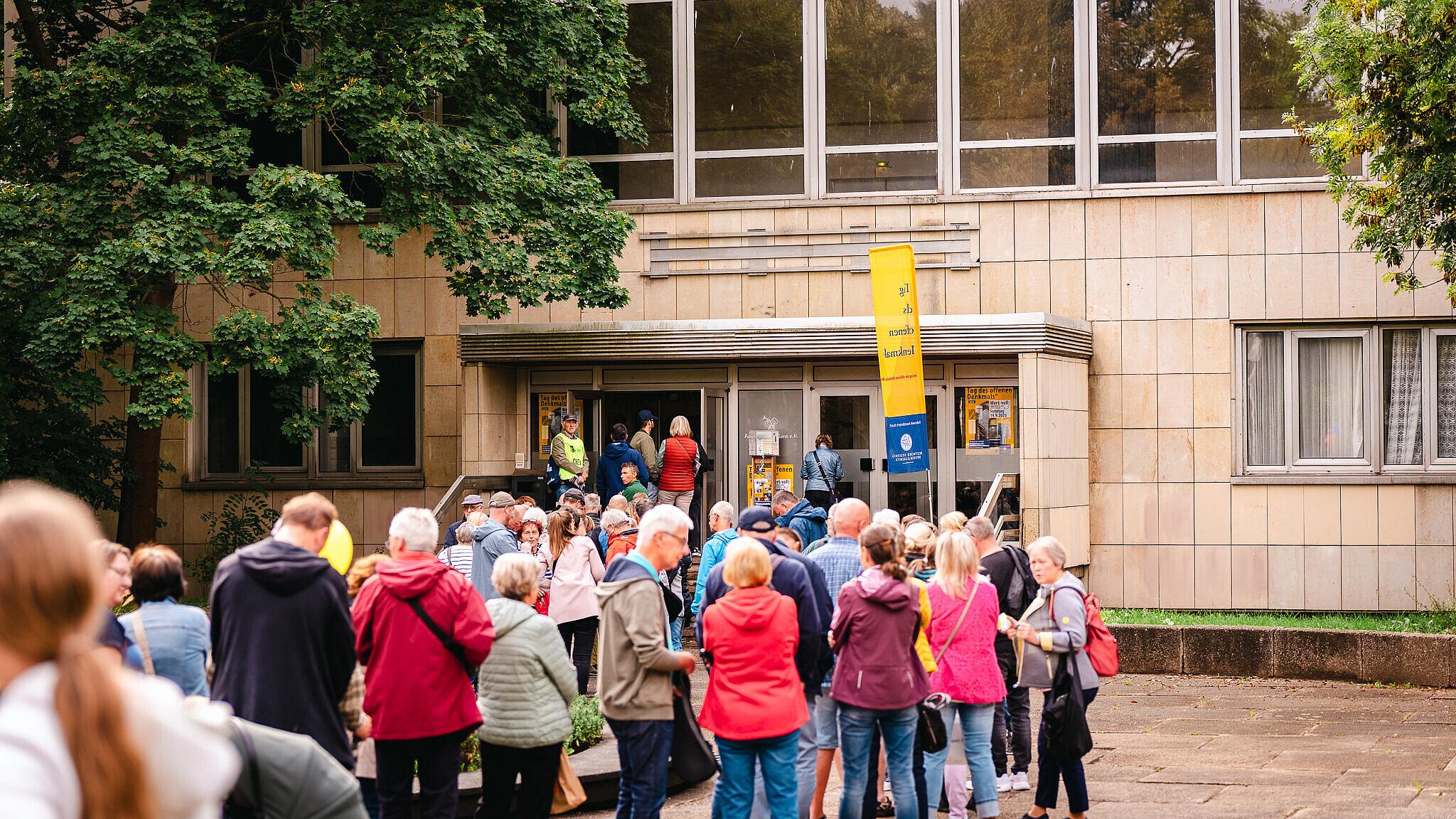 undefined. © Tony Matysik. © Tony Matysik