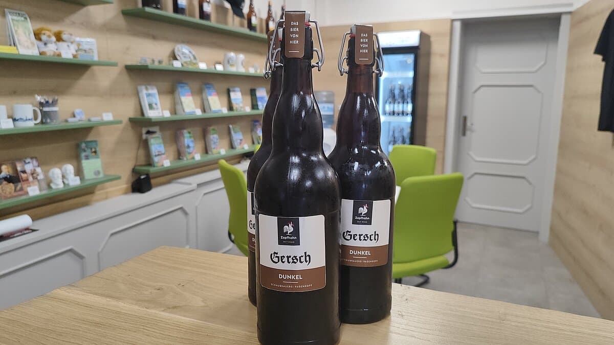 1 Liter Bierflaschen Gersch. © Gera-Information