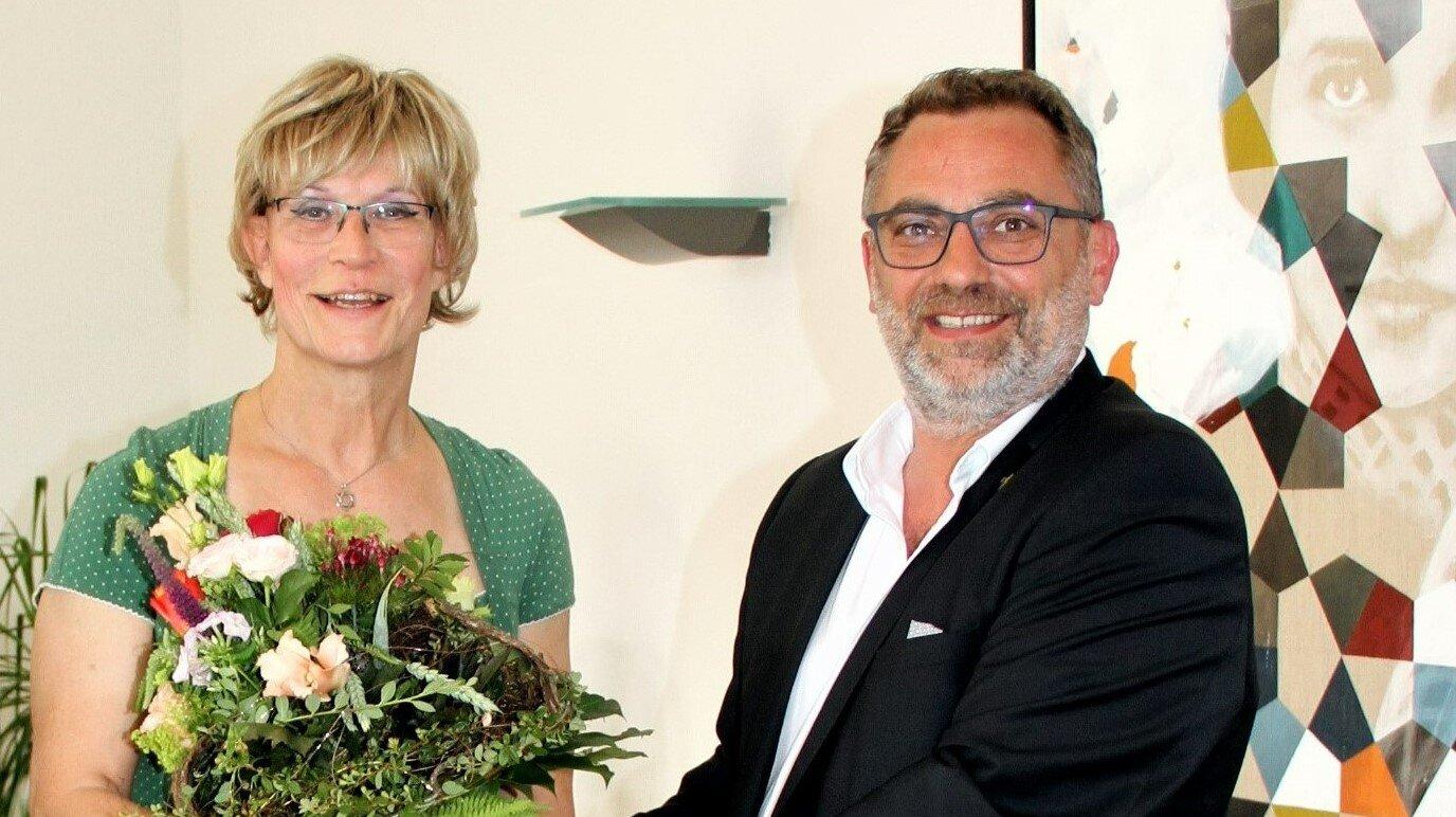 Hannah Kruse und Oberbürgermeister Julian Vonarb. © Stadt Gera