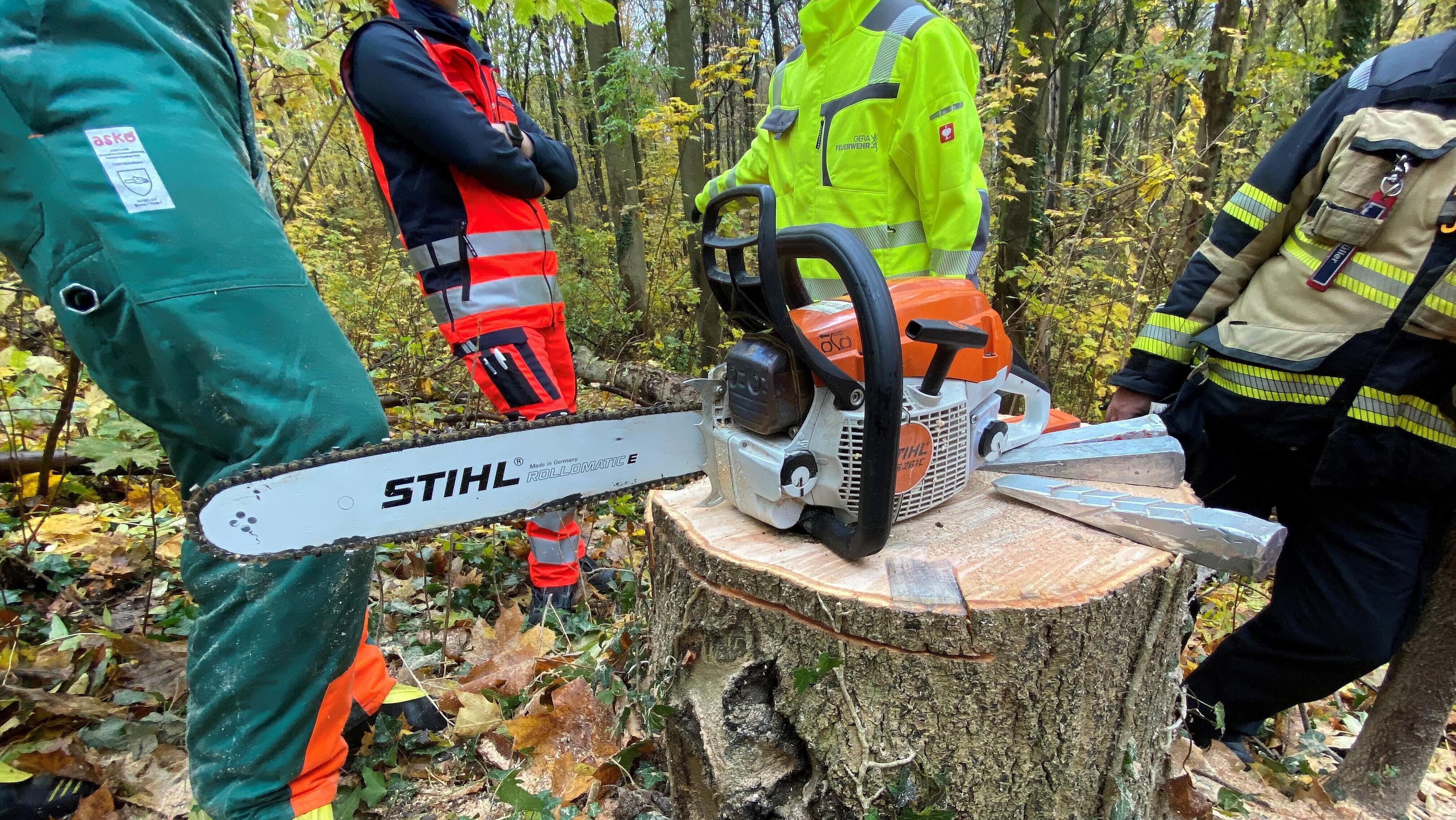 undefined. © Amt für Brand- und Katastrophenschutz. © Amt für Brand- und Katastrophenschutz