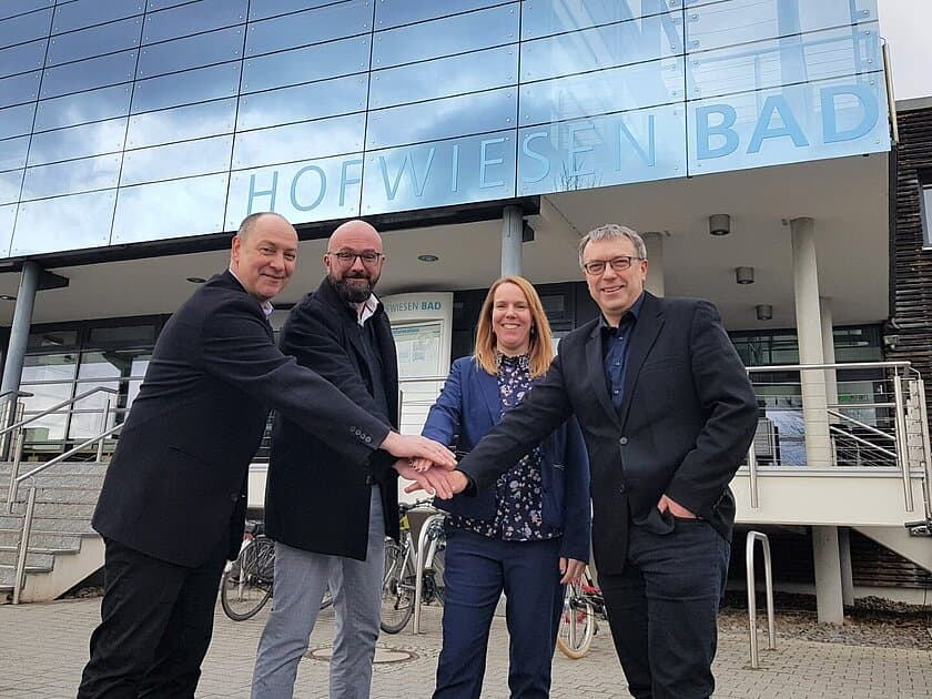 Baudezernent Michael Sonntag begrüßt Bertram Koch. © Stadt Gera