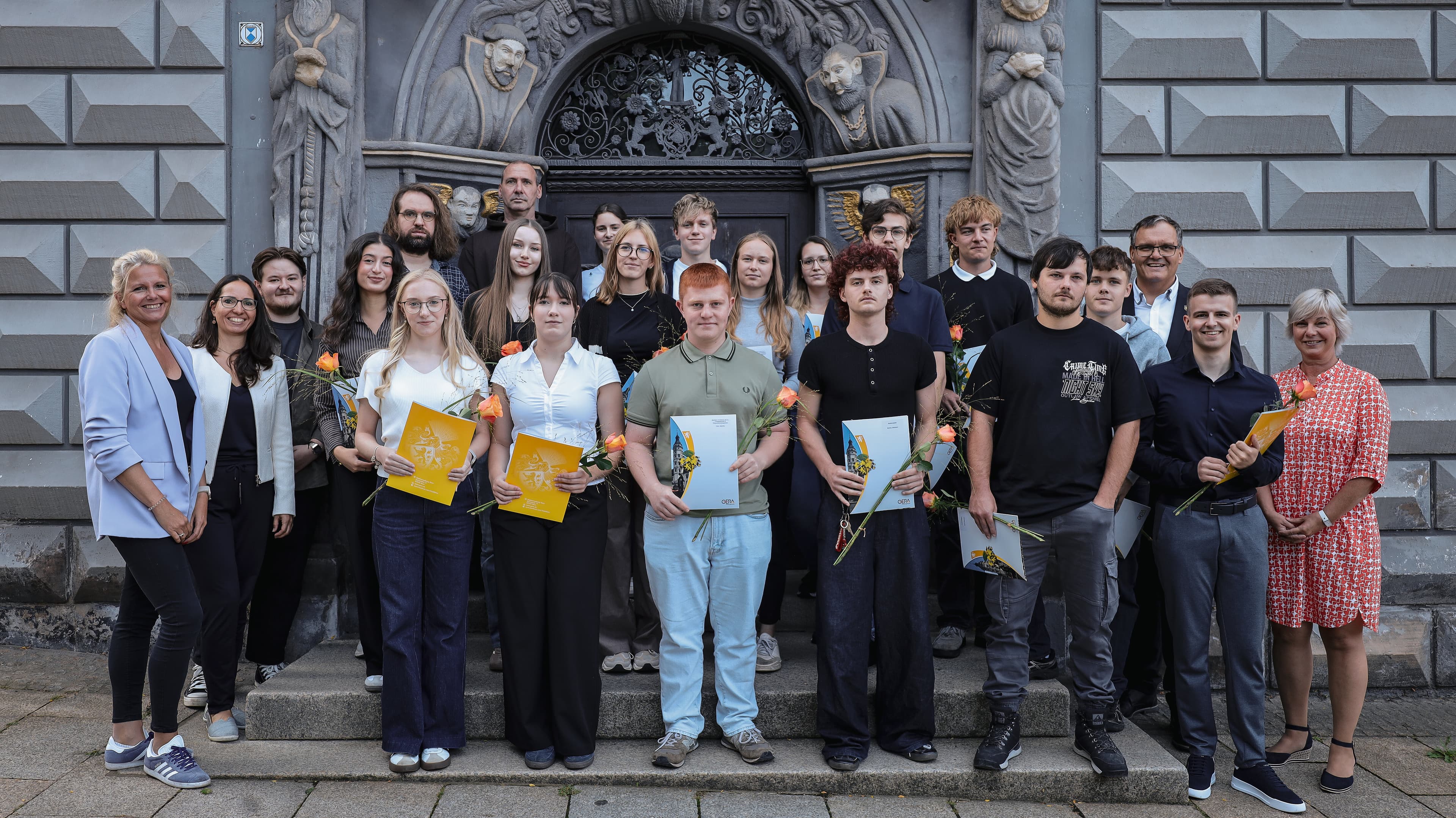neue Azubis und Studierende des Jahrgangs 2026. © Stadt Gera