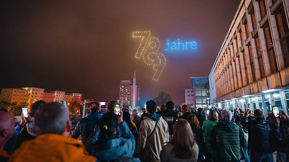 Drohnenshow. © CuatroCeroDesign