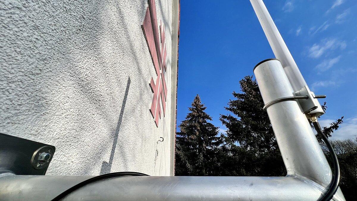 Gatewayinstallation an der Turnhalle in Liebschwitz. © Stadt Gera