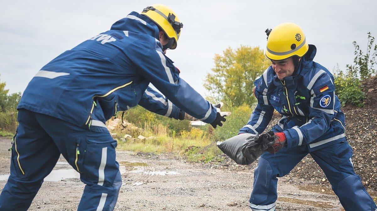 Hochwasserschutzübung. © Amt für Brand- und Katastrophenschutz