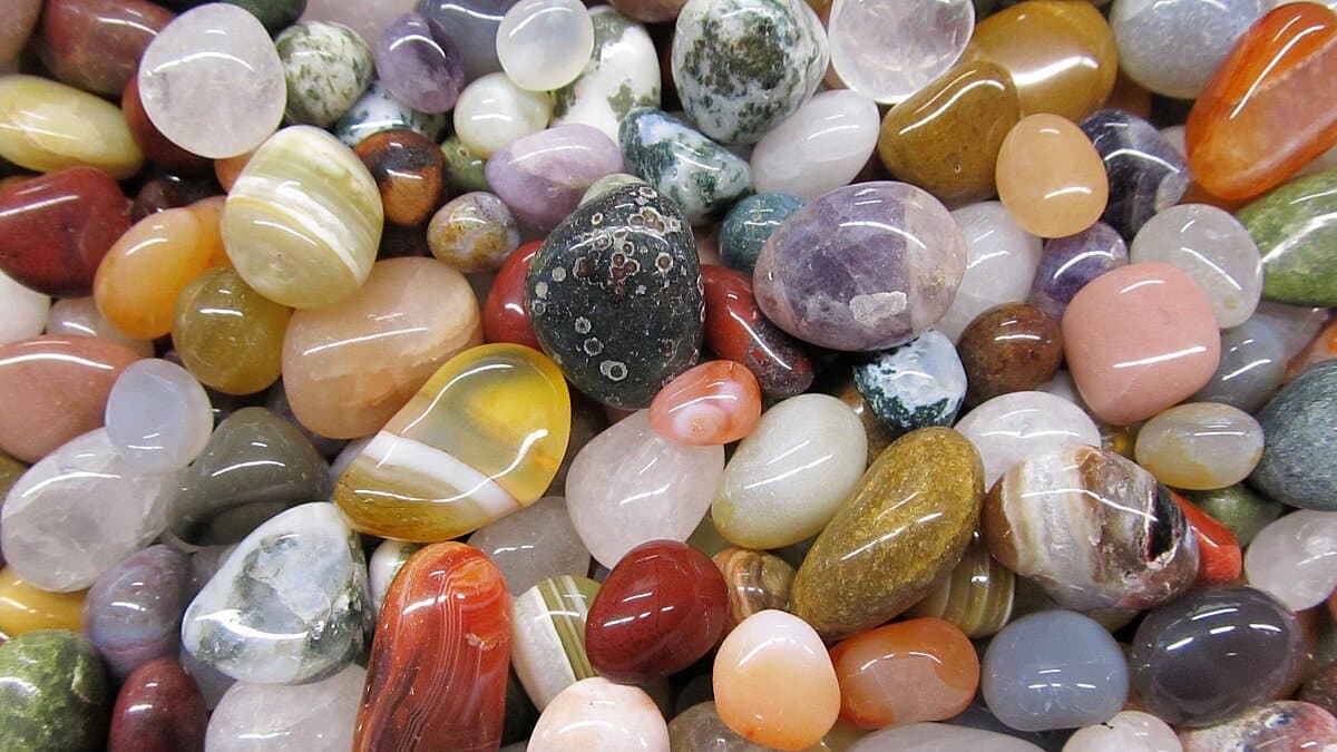 Bunte Edelsteine. © Stadt Gera