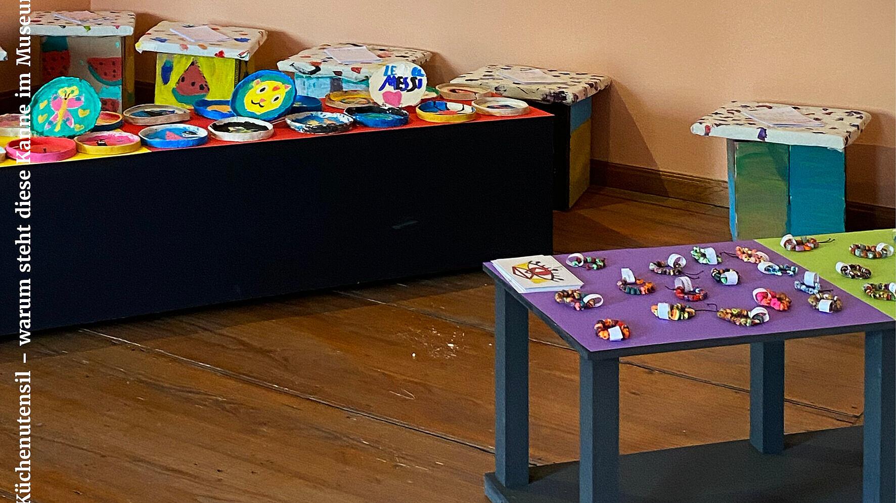 undefined. © VuS. © VuS