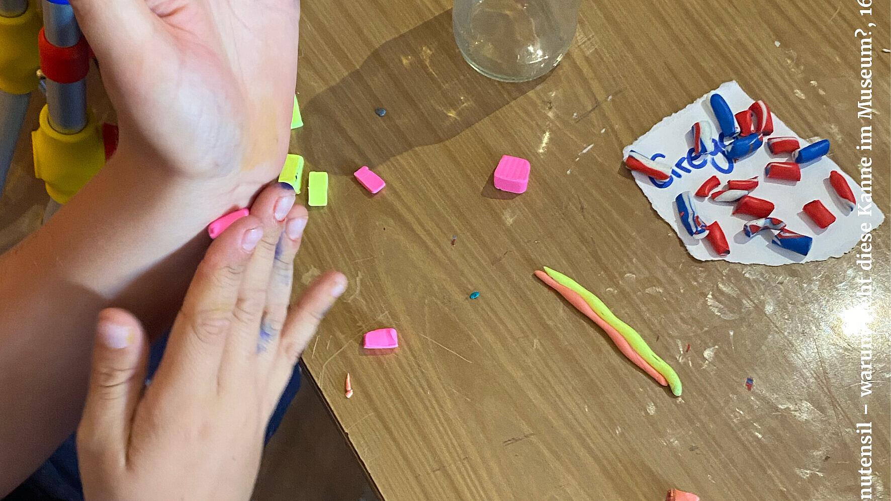 undefined. © VuS. © VuS