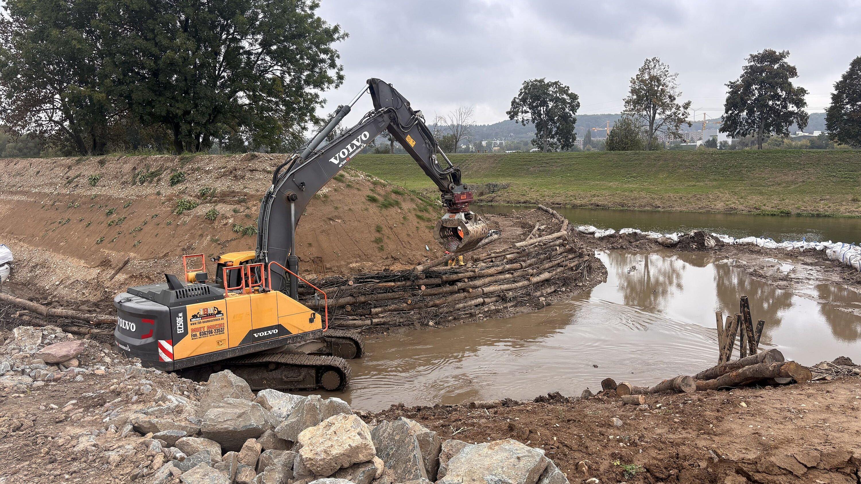 undefined. © Kristina Lippold. © Kristina Lippold