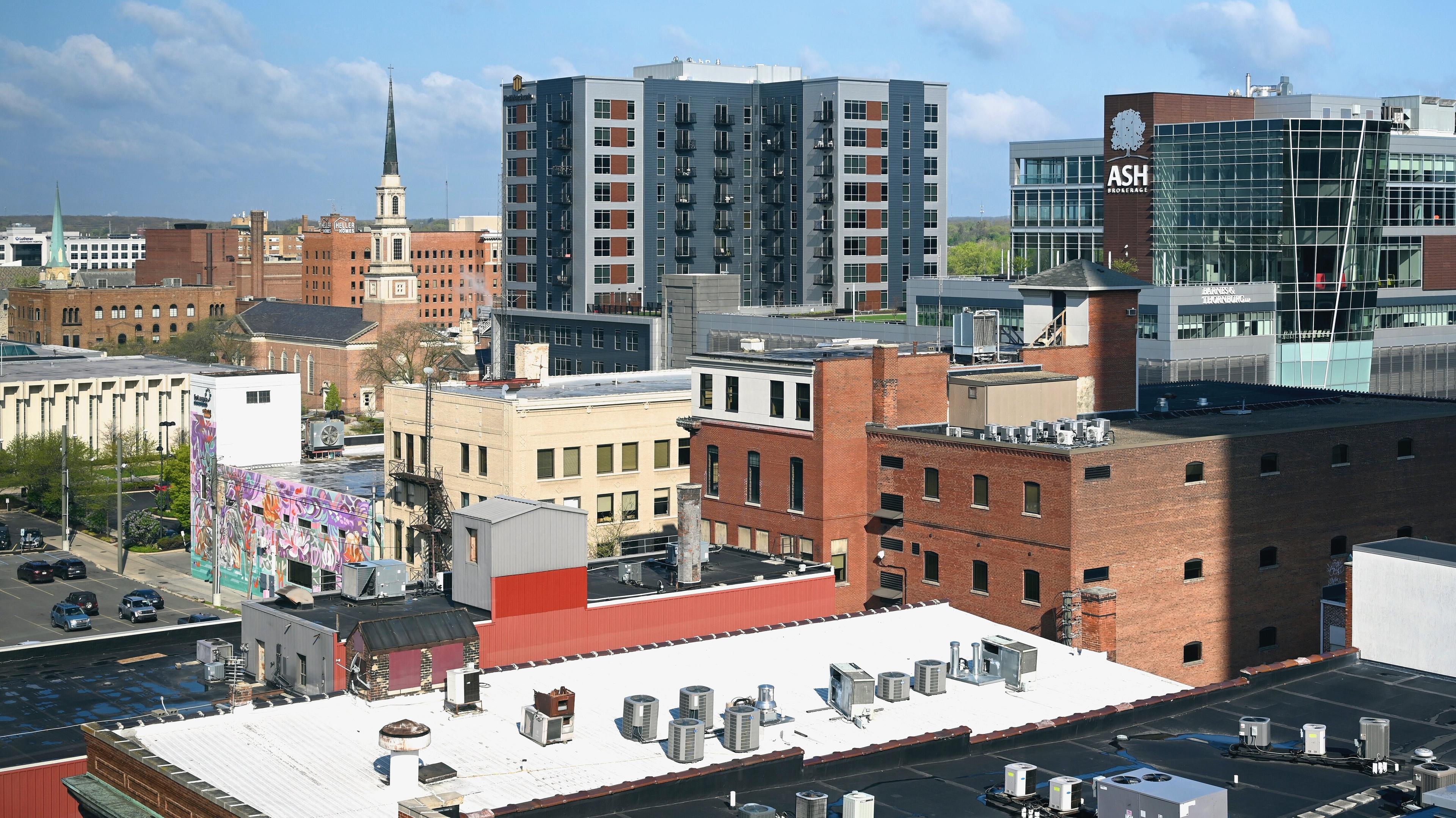 undefined. © Ramon Miller. © Ramon Miller