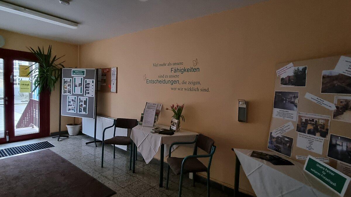 Foyeransicht Internat der Stadt Gera. © Internat