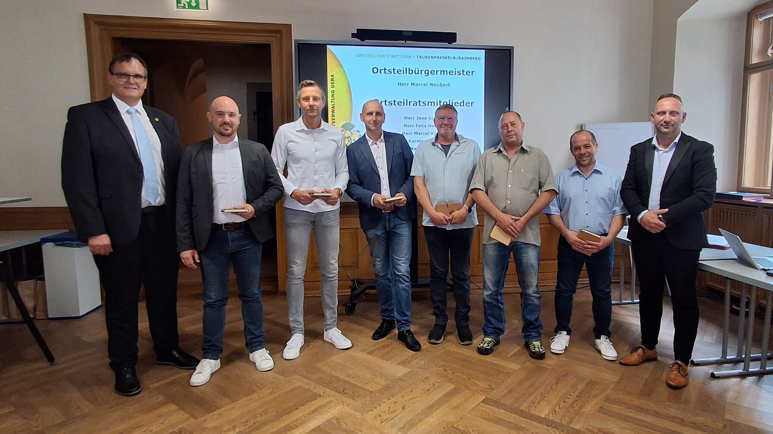 Oberbürgermeister mit Ortsteilrat Taubenpreskeln/Kaimberg zur Verpflichtungsveranstaltung am 01.07.2026 im Rathaus. © C. Steinhäußer